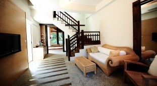 Vavayan Villa