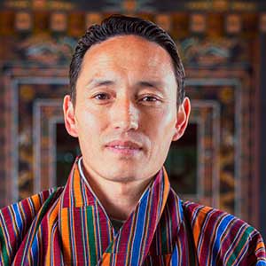 Kuenzang Thinley